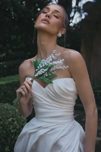Steven Khalil Ellen #5 frontface vertical cropped thumbnail