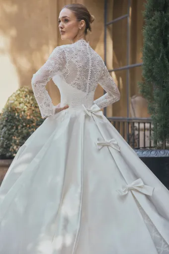 Steven Khalil Erica #3 backface vertical cropped thumbnail
