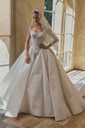 Steven Khalil Victoria #1 frontface vertical thumbnail