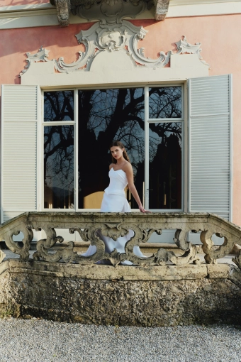 Antonio Riva Milano No. 20 #1 frontface vertical thumbnail