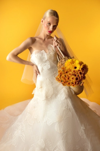 Yellow by Sahar Giordana #0 default frontface vertical cropped thumbnail