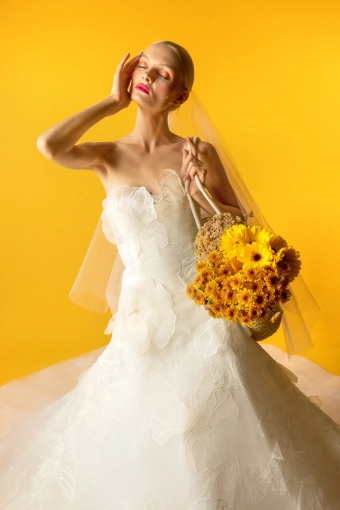 Yellow by Sahar Giordana #1 frontface vertical cropped thumbnail