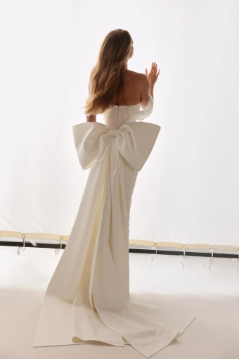 Elly Bride Marielle #1 backface vertical thumbnail