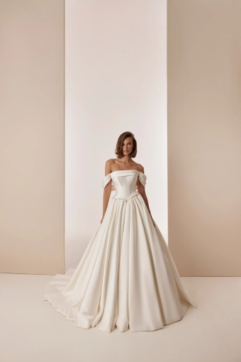 Elly Bride Lorena #0 default frontface vertical thumbnail