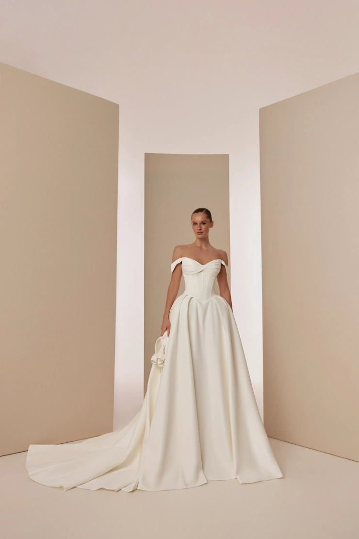 Elly Bride Samira Default Thumbnail Image