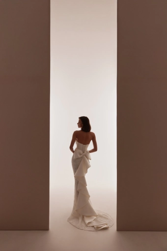 Elly Bride Tamara #1 backface vertical thumbnail