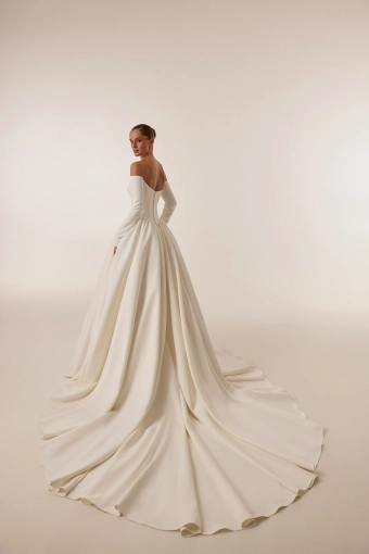 Elly Bride Mirella #1 default backface vertical thumbnail