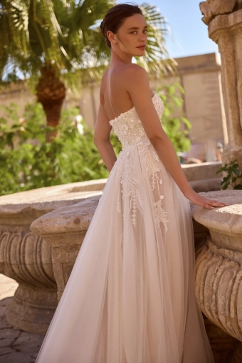 Elly Bride Ginevra #5 backface vertical cropped thumbnail