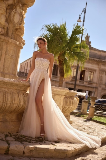Elly Bride Ginevra #1 frontface vertical thumbnail