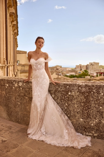 Elly Bride Ariella #1 frontface vertical thumbnail