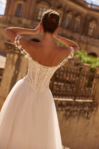 Elly Bride Marcella #4 backface vertical cropped thumbnail
