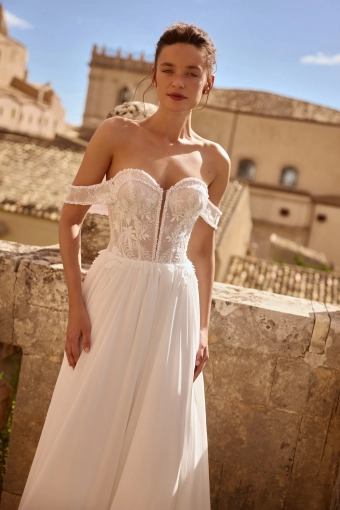 Elly Bride Imelda #3 frontface vertical cropped thumbnail