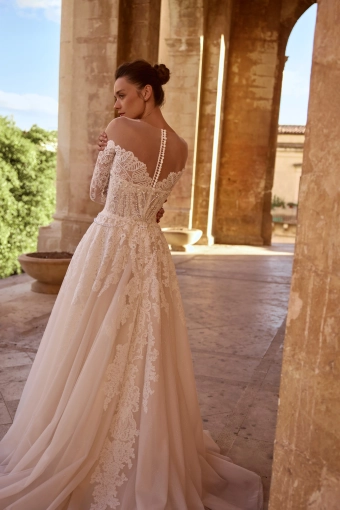 Elly Bride Martina #4 backface vertical cropped thumbnail