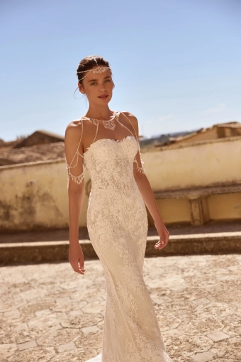Elly Bride Harmonia #3 frontface vertical cropped thumbnail