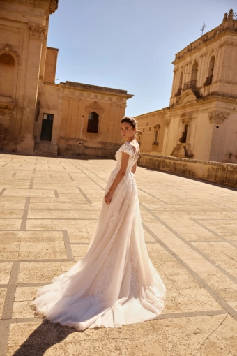 Elly Bride Alma #1 backface vertical thumbnail