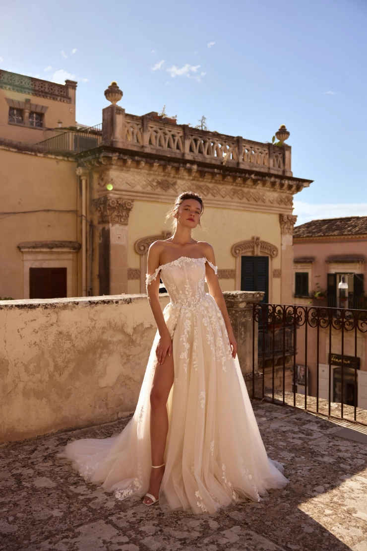 Elly Bride Sabrina Default Thumbnail Image