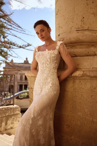 Elly Bride Mara #3 frontface vertical cropped thumbnail