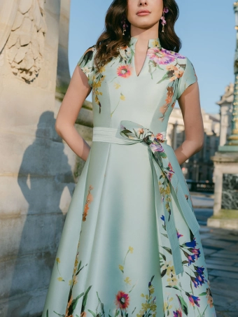 Anne Barge Couture Style #Honfleur Watercolor #3 frontface vertical cropped thumbnail