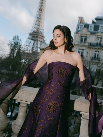Anne Barge Couture Style #L'Opera #5 frontface vertical cropped thumbnail