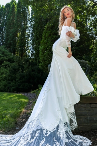 Adornato Couture Josephine #2 vertical thumbnail