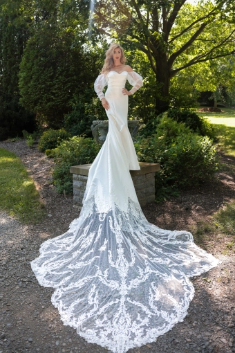 Adornato Couture Josephine #0 default frontface vertical thumbnail