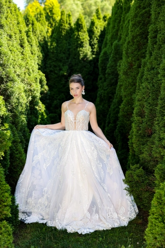Adornato Couture Lizzie #0 default frontface vertical thumbnail