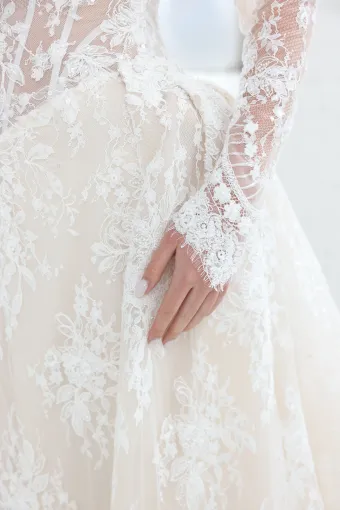 Teresa Atelier Style TA26SS18 #5 vertical cropped thumbnail