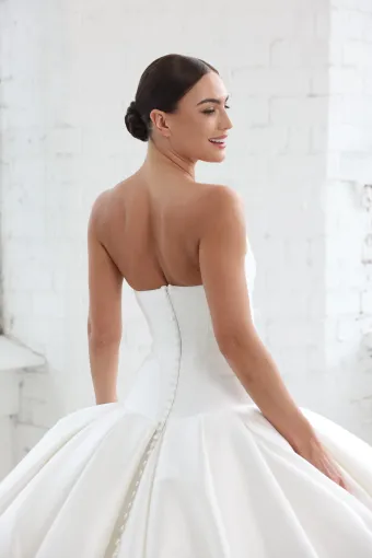 Teresa Atelier Style WP62SS118 #4 backface vertical cropped thumbnail