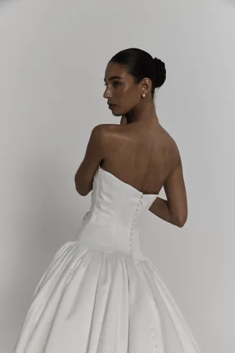 Teresa Atelier Style WP62SS199 #24 backface vertical cropped thumbnail