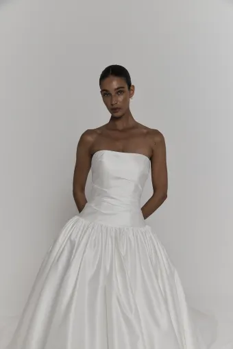 Teresa Atelier Style WP62SS199 #17 frontface vertical cropped thumbnail