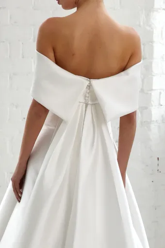 Teresa Atelier Style WP62SS70 #3 backface vertical cropped thumbnail