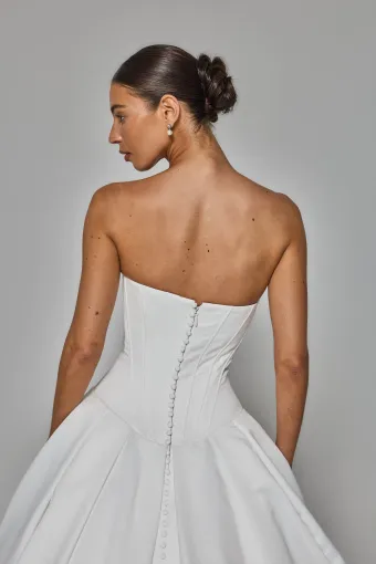 Teresa Atelier Style WP62SS99 #7 backface vertical cropped thumbnail