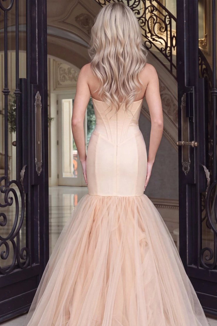 Jovani Style #48974 #8 backface vertical cropped picture