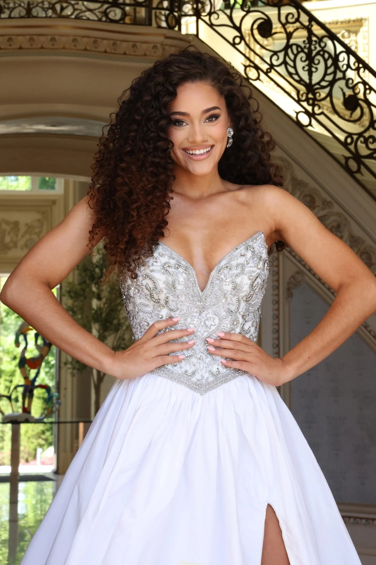 Jovani Style #49247 #14 frontface vertical cropped picture
