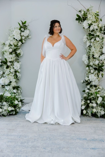 Rose + Grace Style Berwyn #2 frontface vertical thumbnail