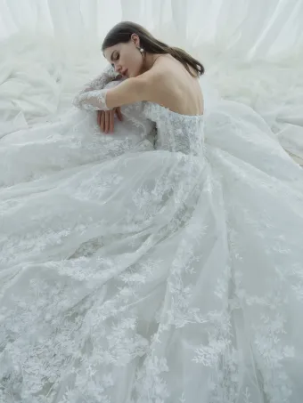 Rivini by Rita Vinieris Whisper #2 backface vertical thumbnail