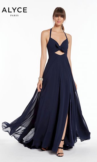 Alyce Paris 1381
