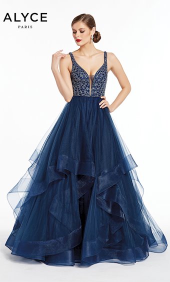 Alyce Paris 1417