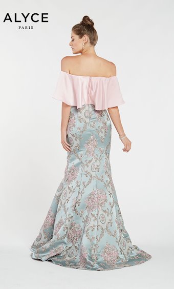 Alyce Paris 1439