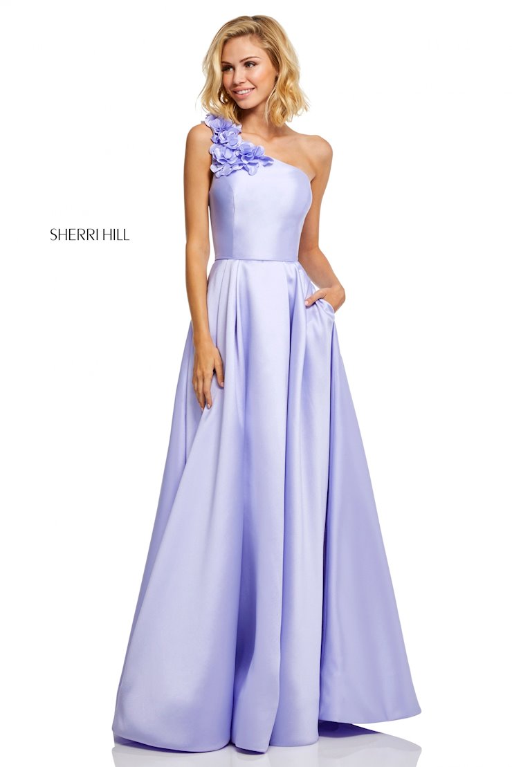 Sherri Hill Image