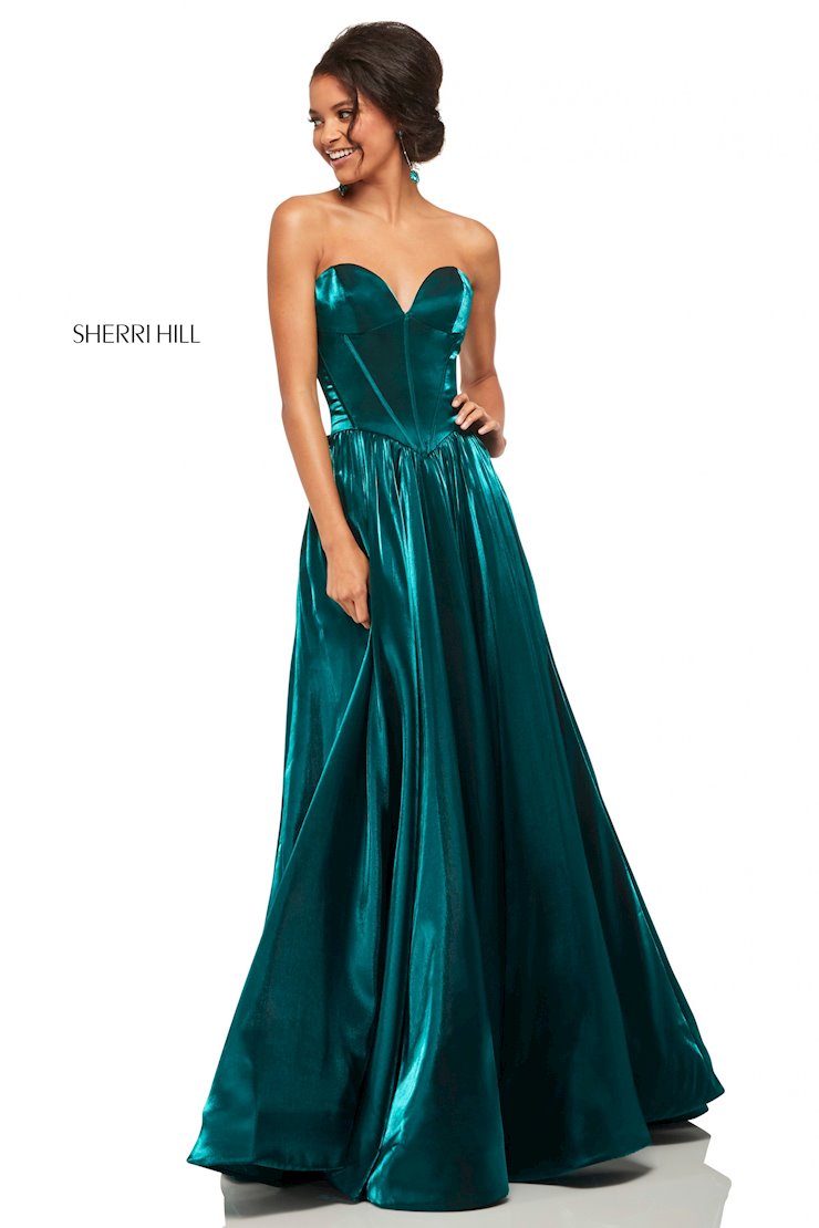 Sherri Hill Image