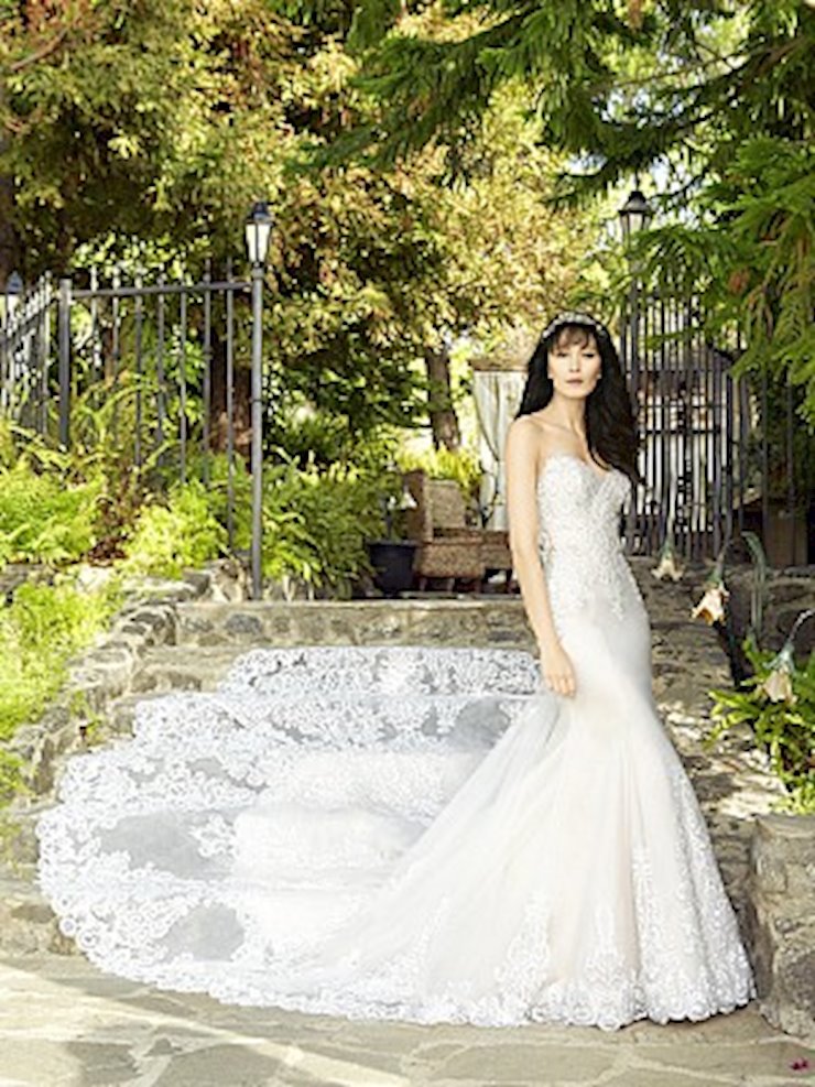 Val Stefani Style #D8136 Image