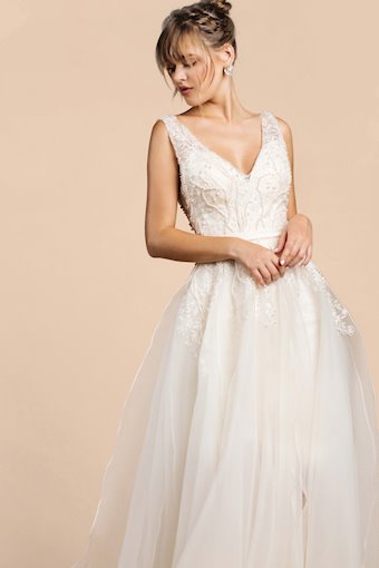 A&L Couture A0410