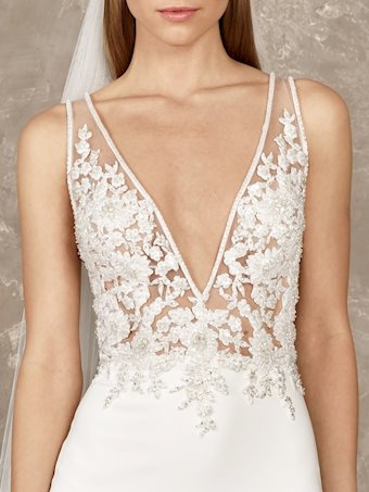 Pronovias YARI