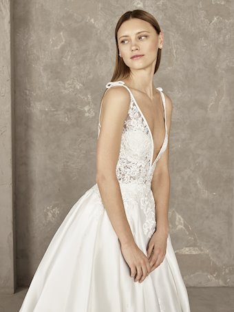Pronovias YORVIN