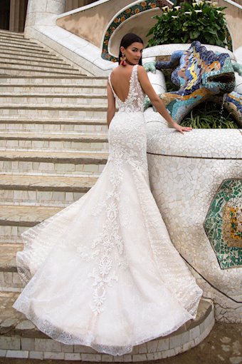 Milla Nova briana #4 default backface vertical thumbnail