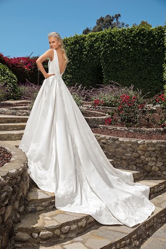 Casablanca Bridal 2372 #3 backface vertical thumbnail