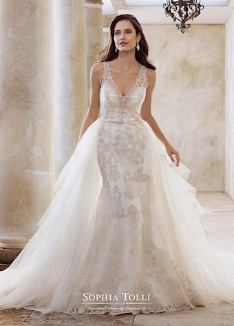 Sophia Tolli Y11883