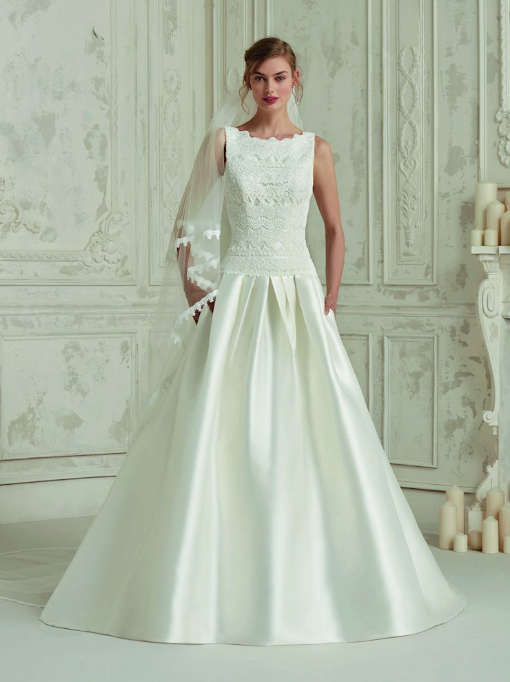 Pronovias Malaga