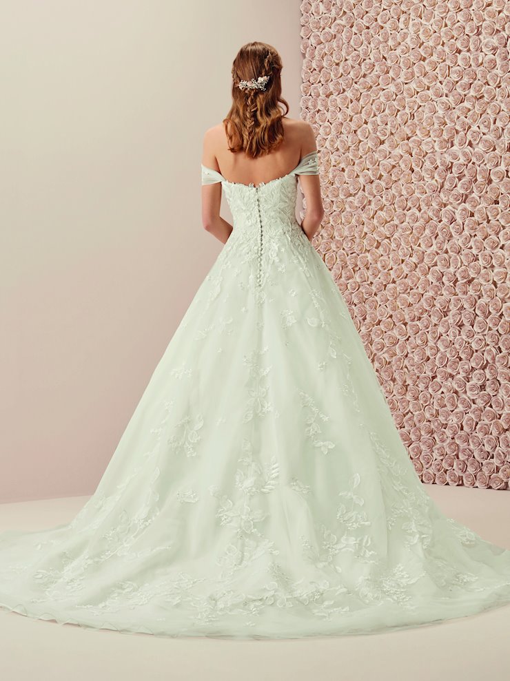 Pronovias Mambo